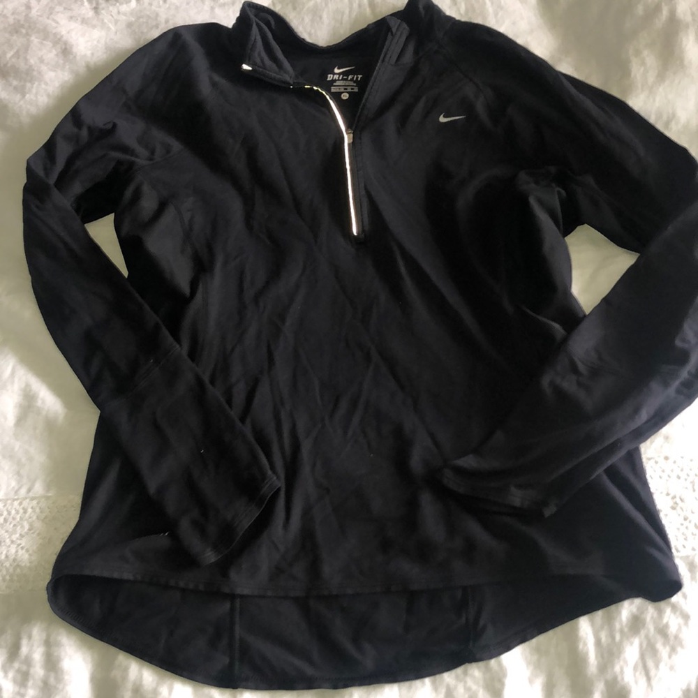 NIKE Drifit 1/4 zip
